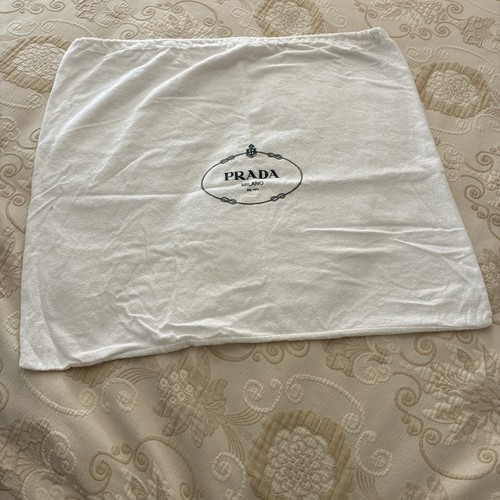 Prada sacchetto antipolvere - prada,