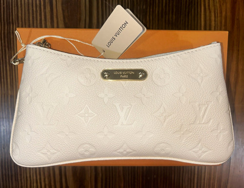 Louis vuitton pochette liv - louis,